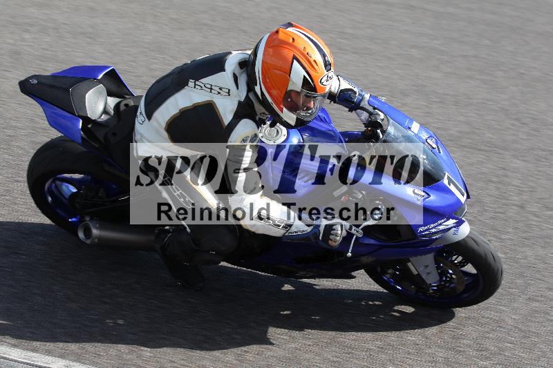 /Archiv-2022/64 19.09.2022.09 Plüss Moto Sport Yamaha Fun Day ADR/Einsteiger/1